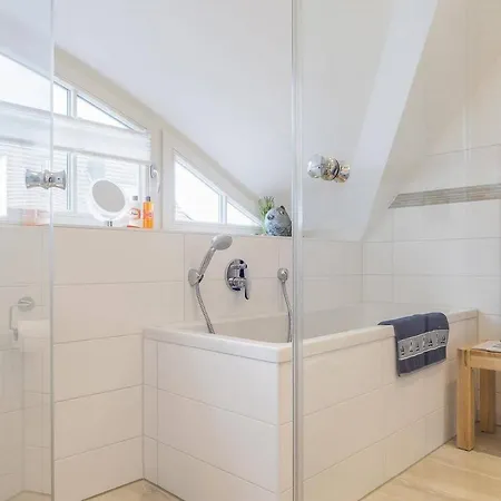 Rosenbergsiedlung 13 A Muschelmeer *